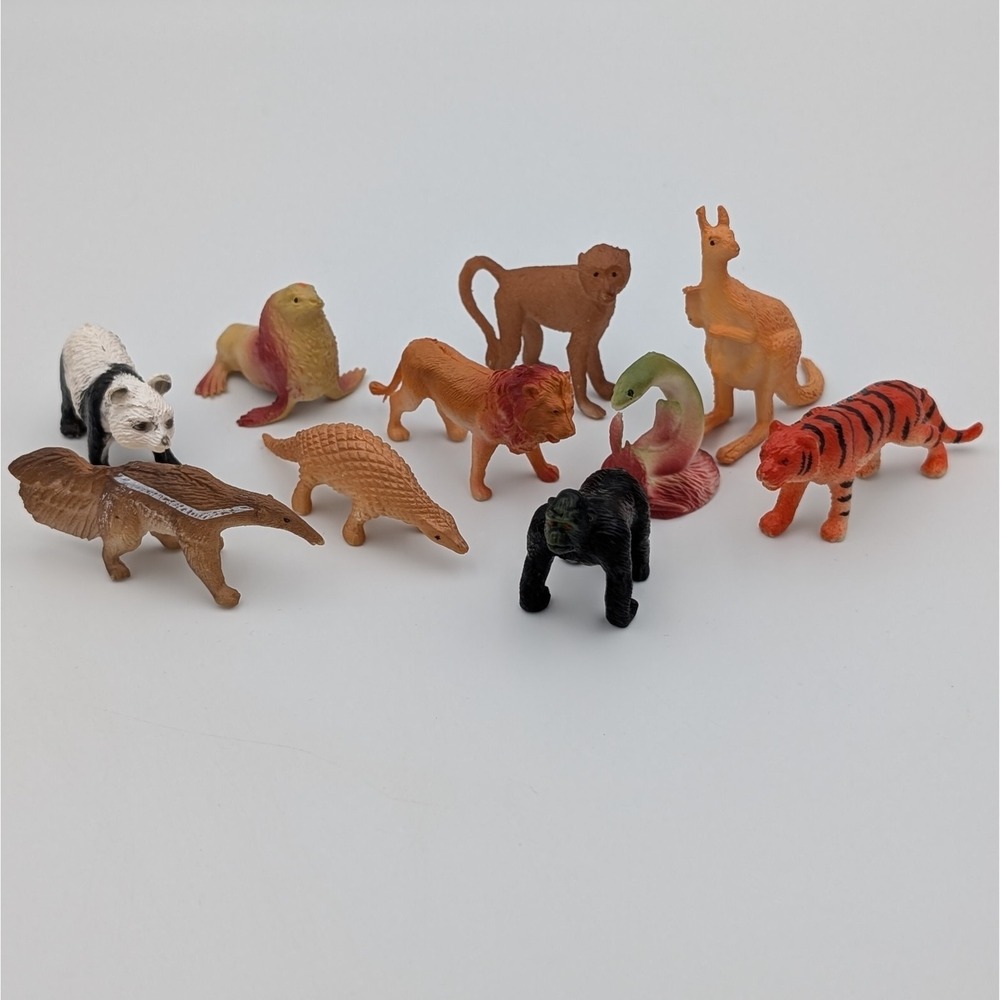 Safari Animals Toy Figures Lot Panda Lion Tiger Gorilla Kangaroo Monkey Anteater